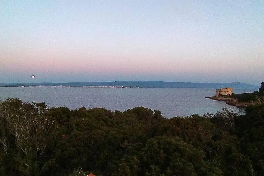 Torre Spagnola Di Capo Galera Fertilia 0*,  Italie